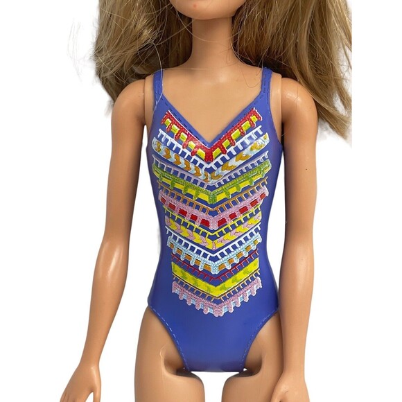 Barbie WATER PLAY BEACH BARBIE Doll FJD97 Blue Print Swimsuit Mattel - Picture 3 of 14